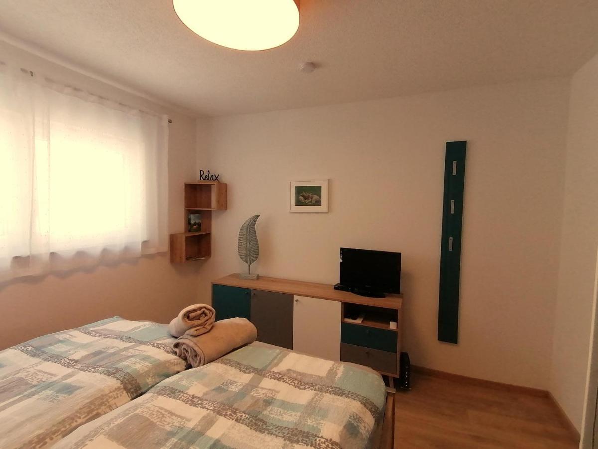 Ferienwohnung Am Wolfsweg Merzig Exterior foto